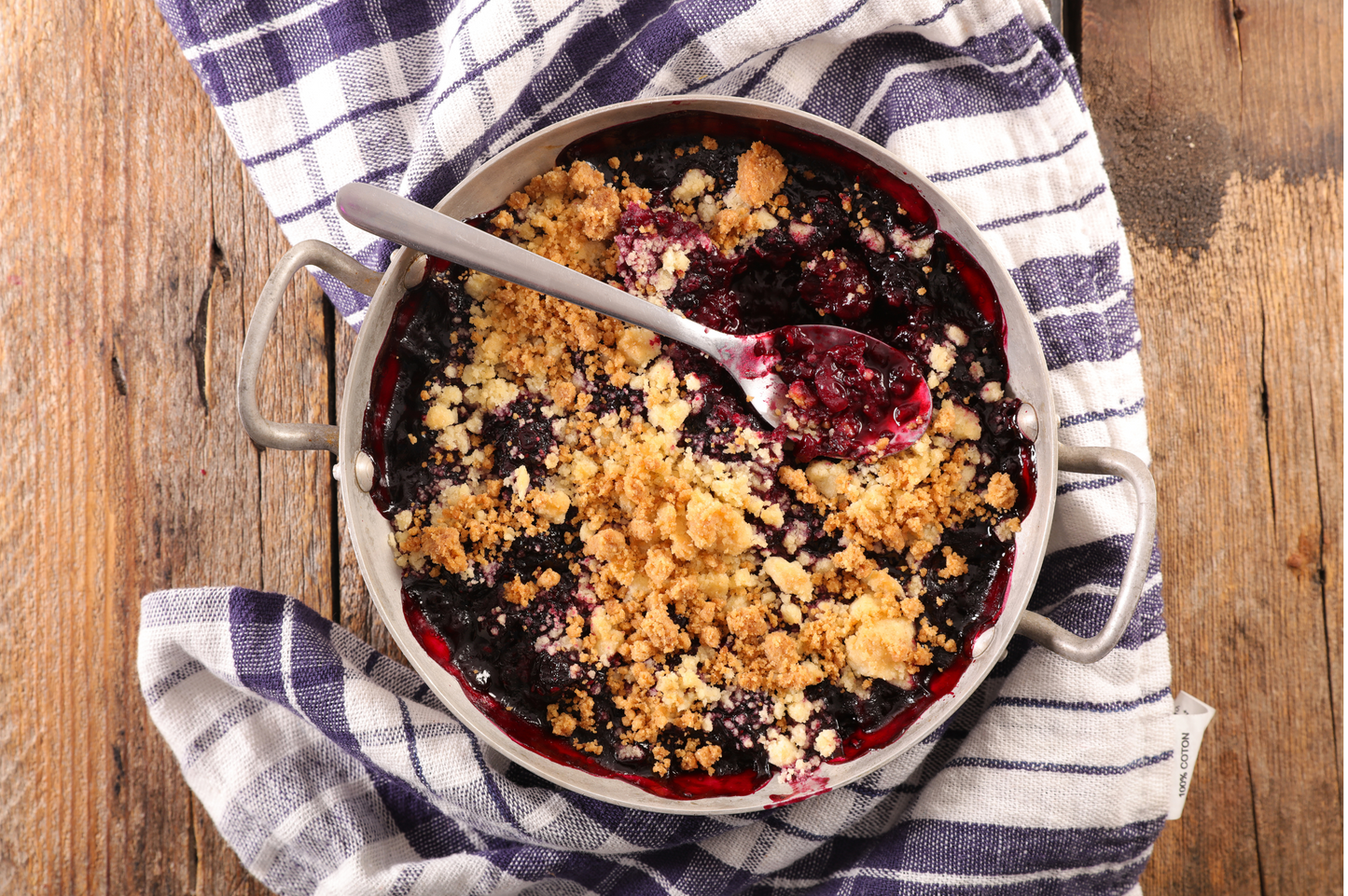 Blackberry and Apple Crumble